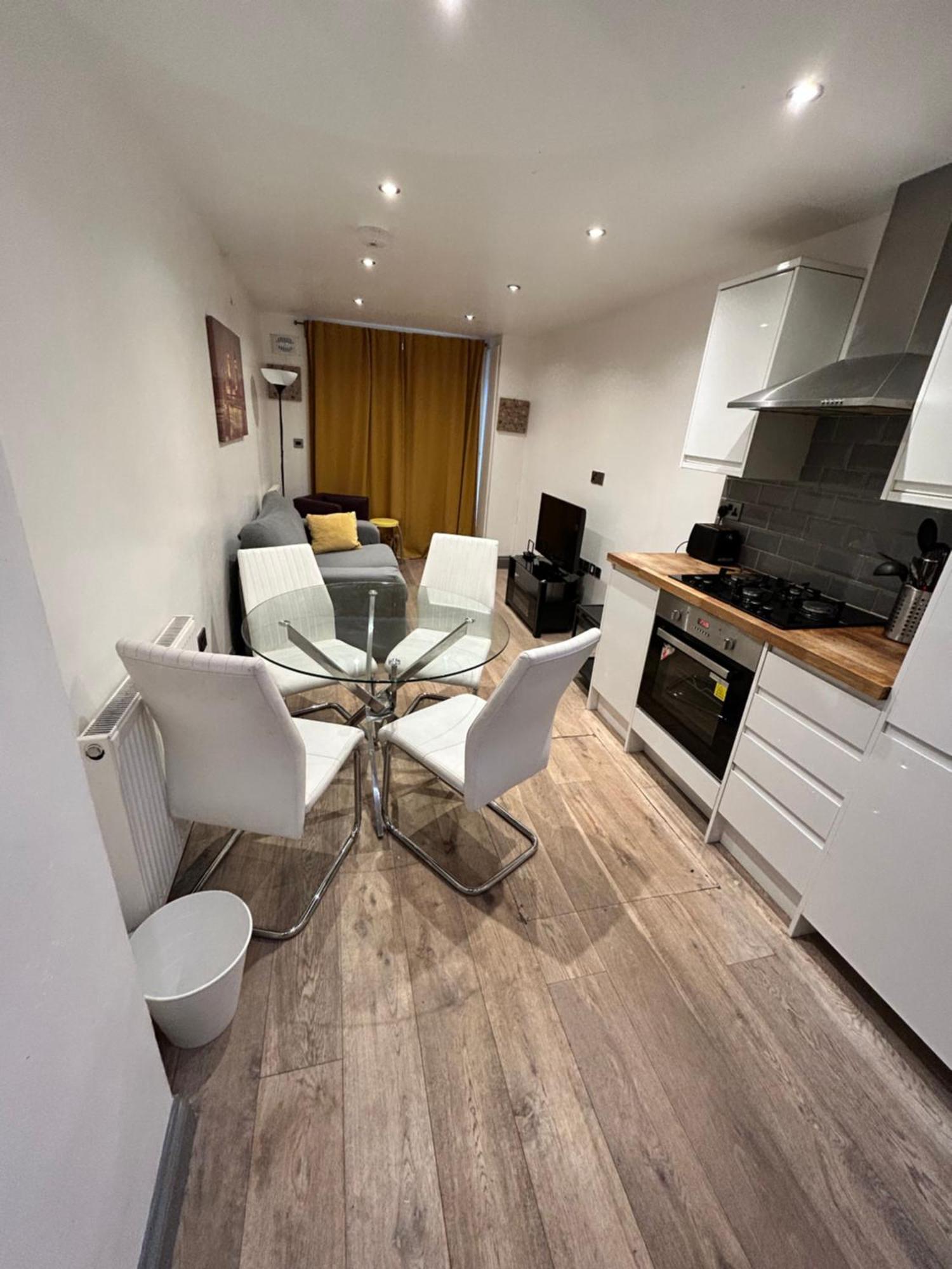 Classic Brixton City Apartment London Eksteriør bilde